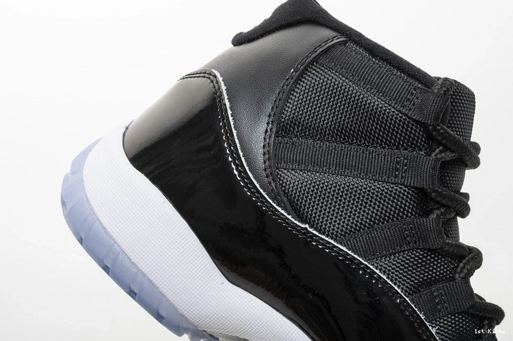 Jam' 378037-003 Jordan Air 2016 'Space Retro 11 0502